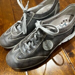 Mephisto Gray Sneakers with Suede and Mesh Design